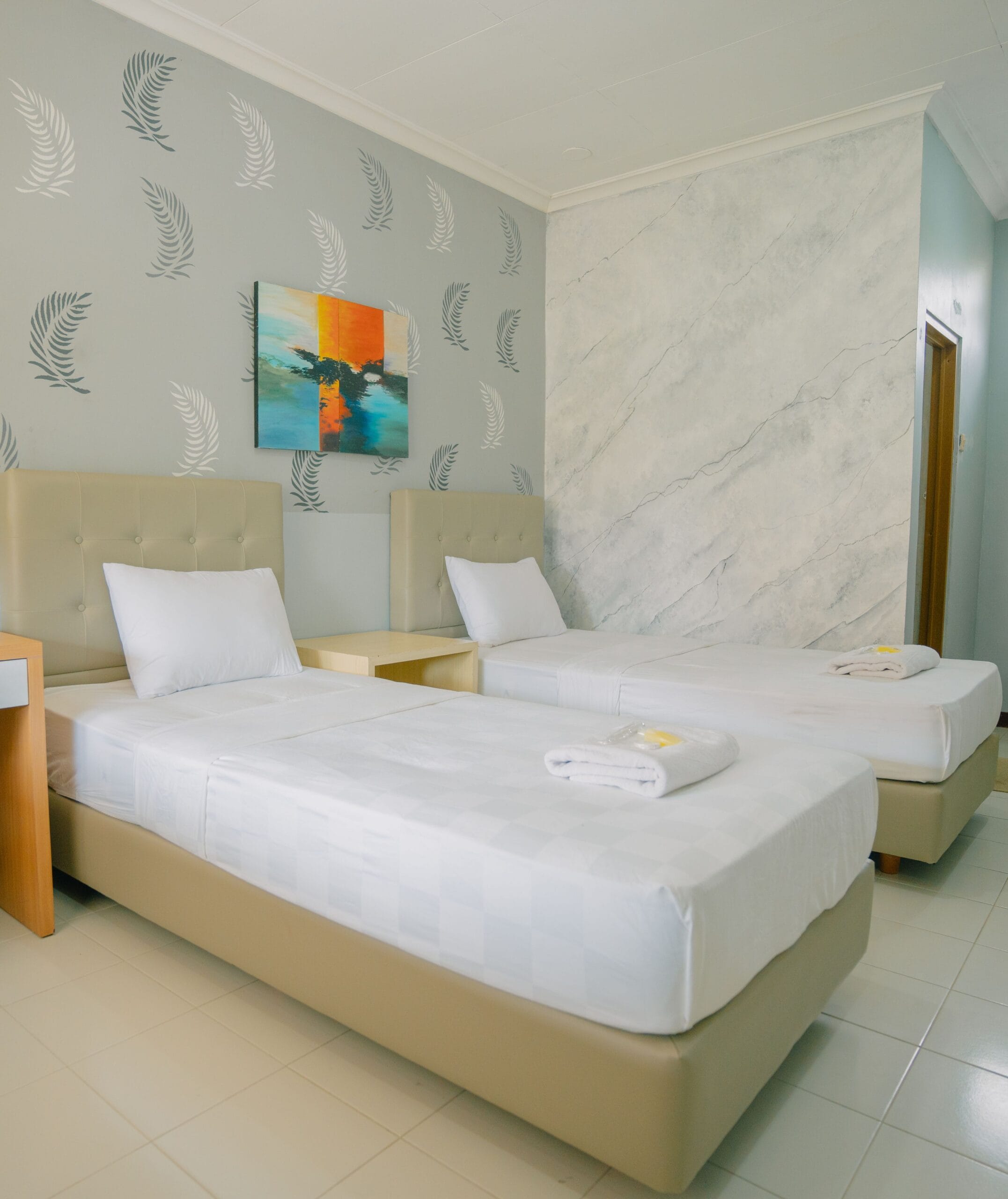 Twin bed kamar executive hotel puncak